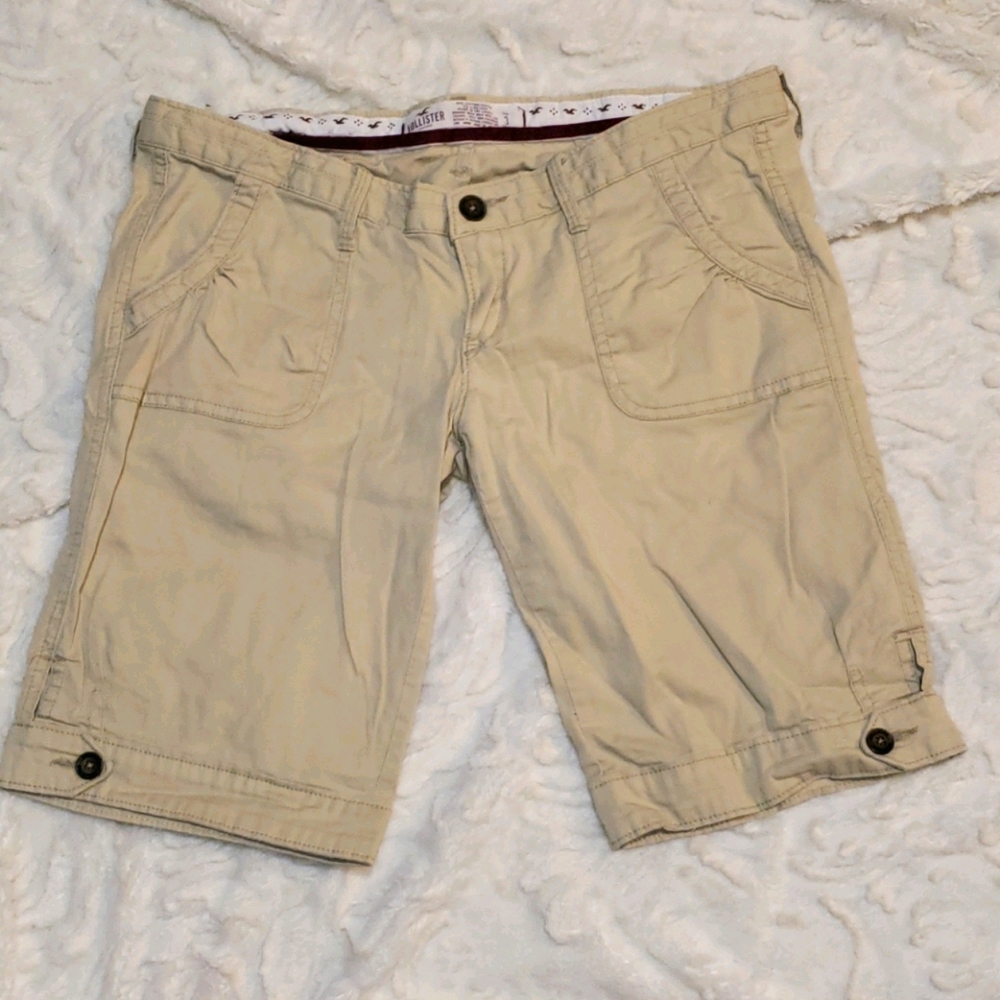 4 FOR $30 Hollister  khaki colored shorts